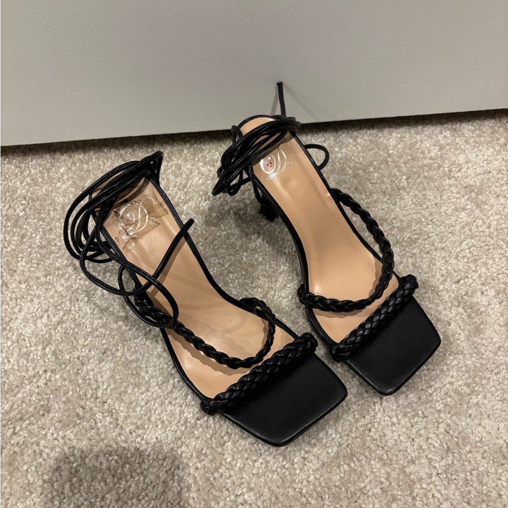 Elegant Black Braided Women's Sandals